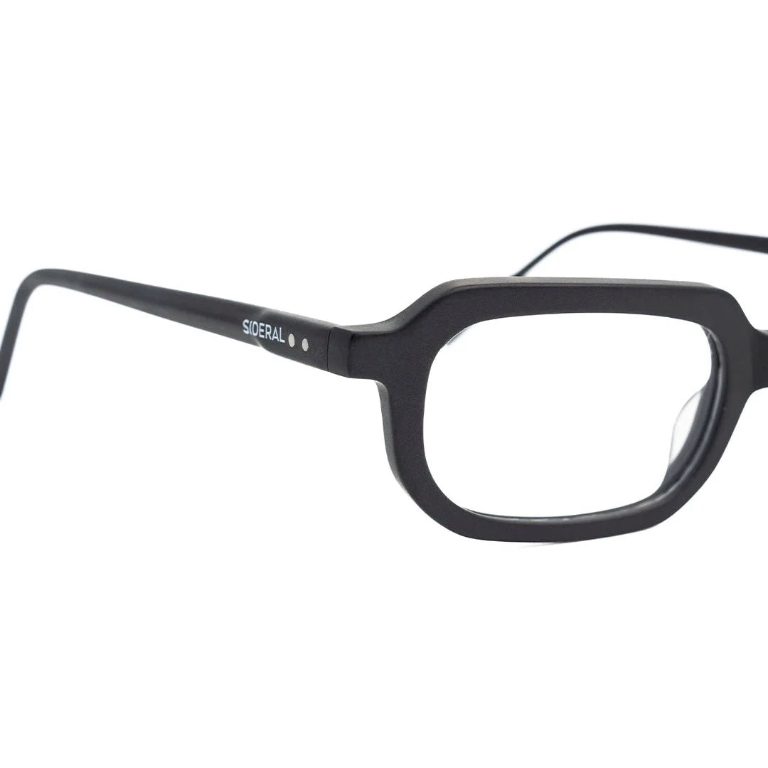 Axis Black Mate