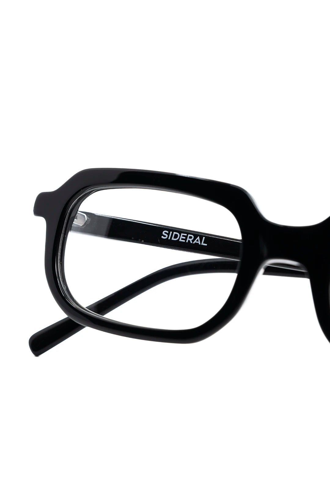 Axis Black