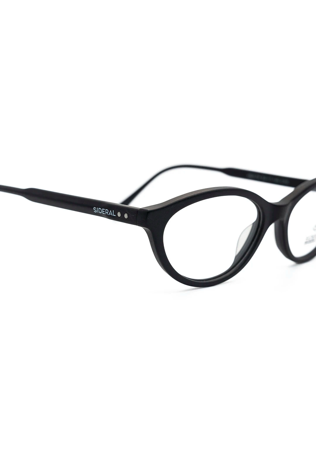 Eclipse Black Mate